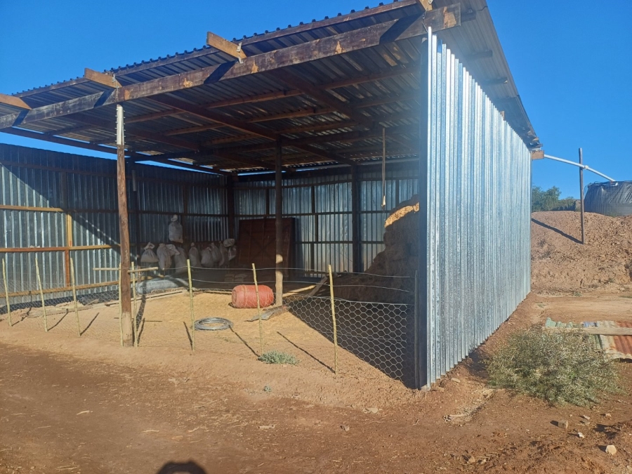 6 Bedroom Property for Sale in Ladismith Rural Western Cape